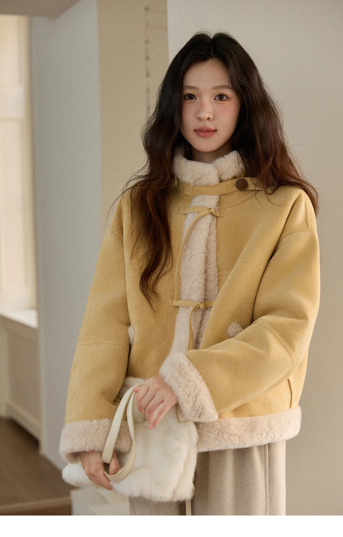 MISHOW Yellow Suede Fur Collar Short Coat Single-Breasted MXE89W0897