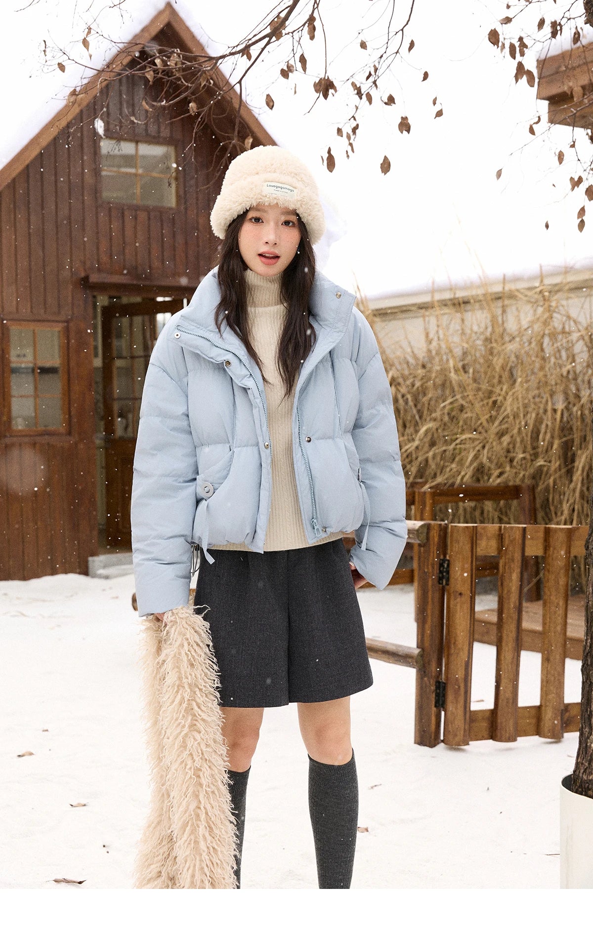 Mishow Blue Turn-Down Collar Short Down Jacket MXE51Y0083