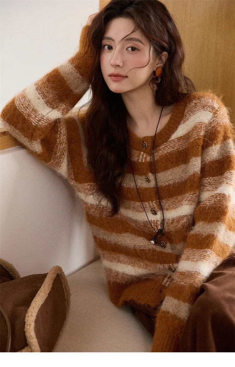 Mishow Retro Striped Round Neck Wool Cardigan MXE87Z2723