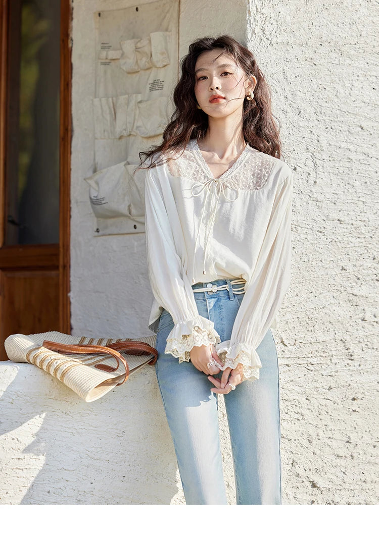 MISHOW Lace Patchwork Shirt V-Neck Fungus Edge Petal Sleeve MXE13X1713