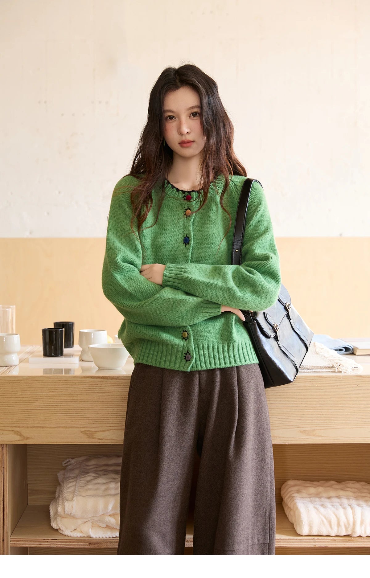 Mishow Color Button Minimalist Crew Neck Cardigan MXE88Z2688