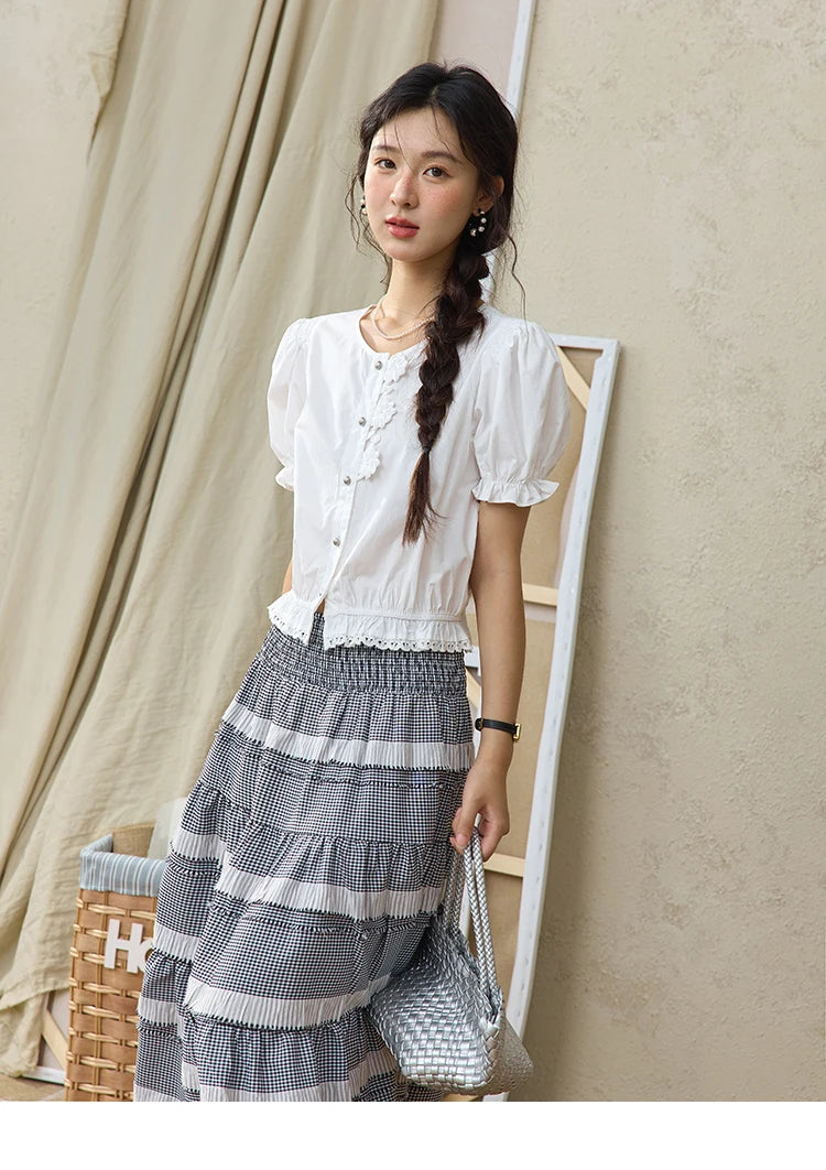 MISHOW Lace Puff Sleeve Shirt Flower Buttons Hem Elastic MXE34X1820