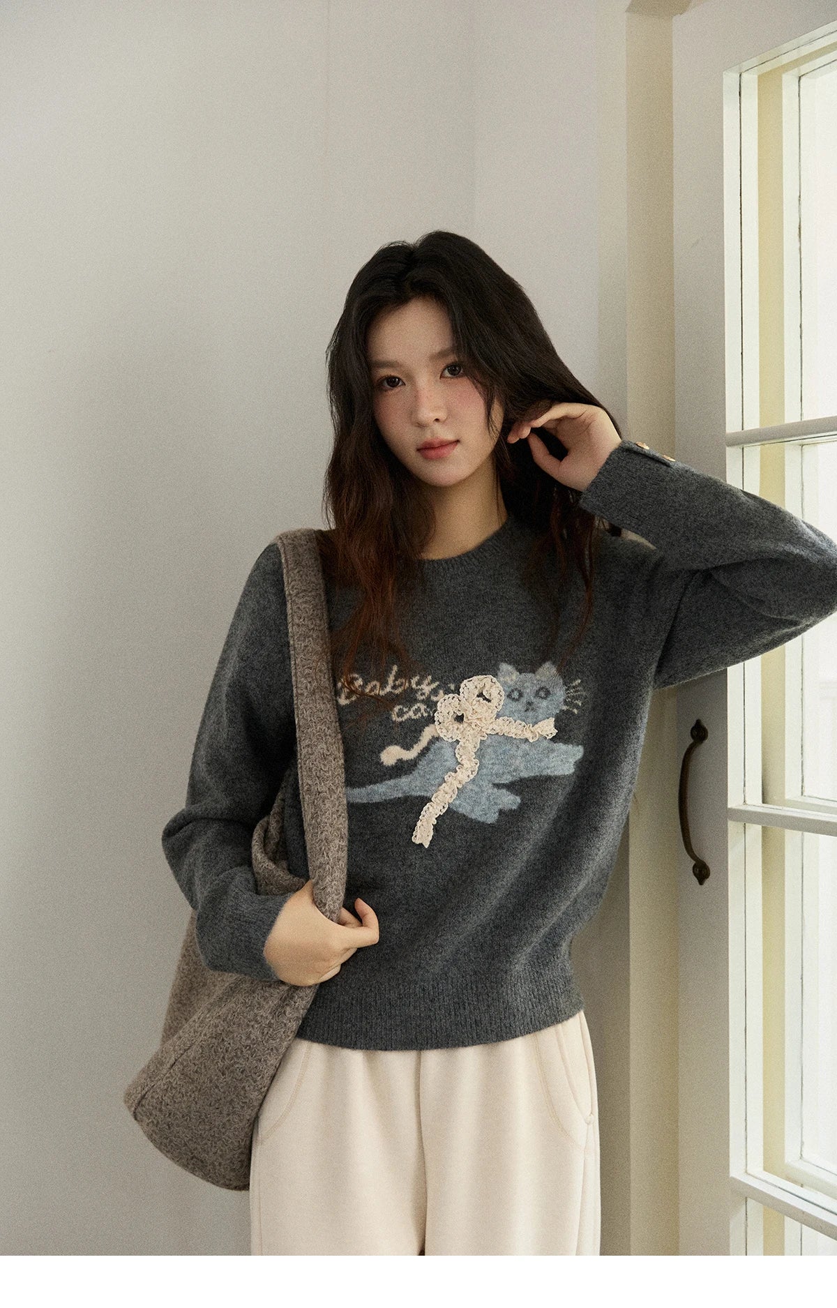 Mishow Cat Jacquard Three-Dimensional Bow Pullover MXE86Z2750