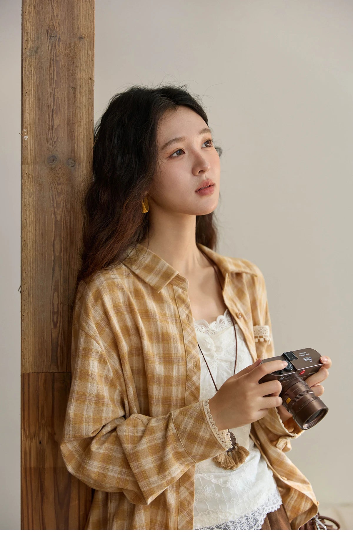 MISHOW Retro Plaid Shirt Lace Pocket Lapel Collar MXE43C2378