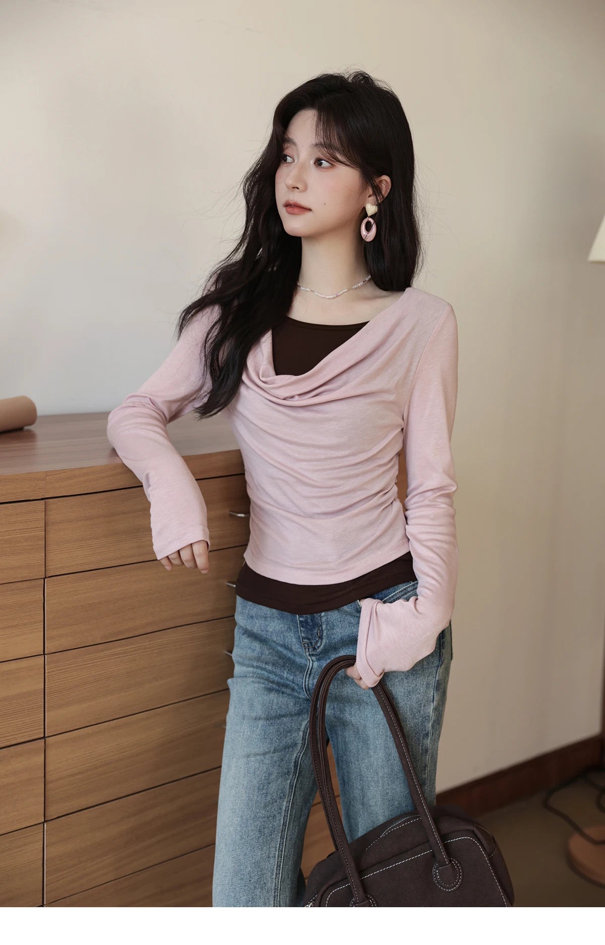 Mishow Multi Colored Fake Two-Piece Swinging Collar Sweater MXE42Z1341