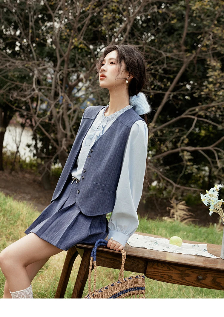 Mishow V-Neck Vest Coat & Pleated A-Line Skirt Set MXE31T0505