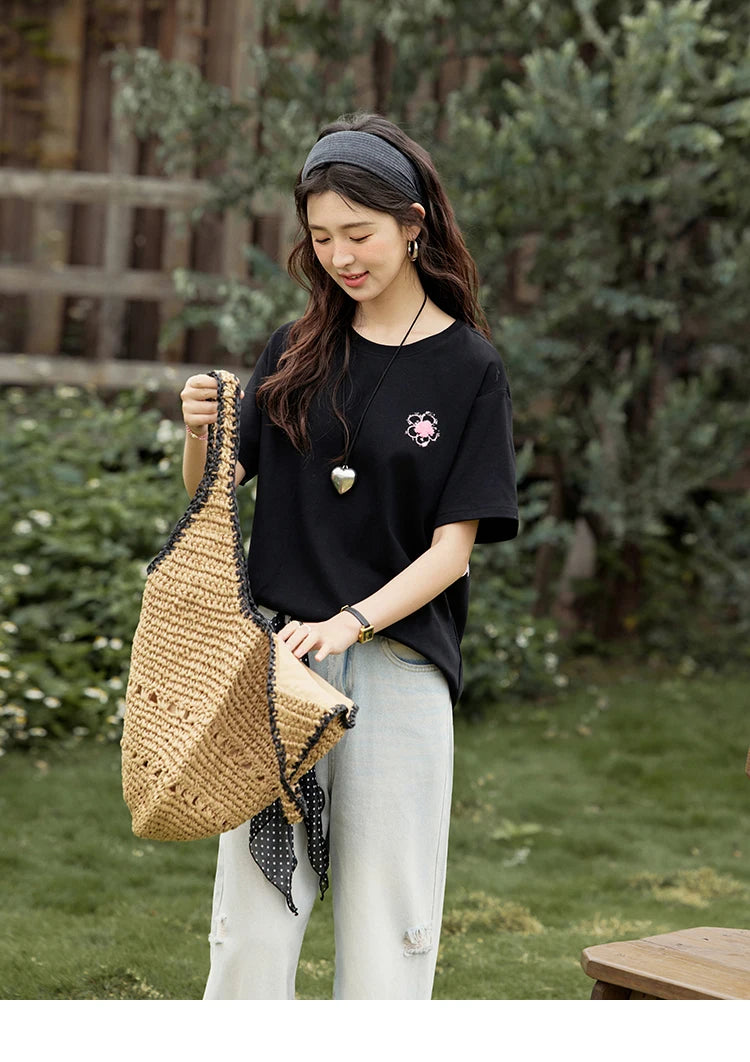 Mishow Graffiti Letter Print Round Neck Tee MXE15T0475