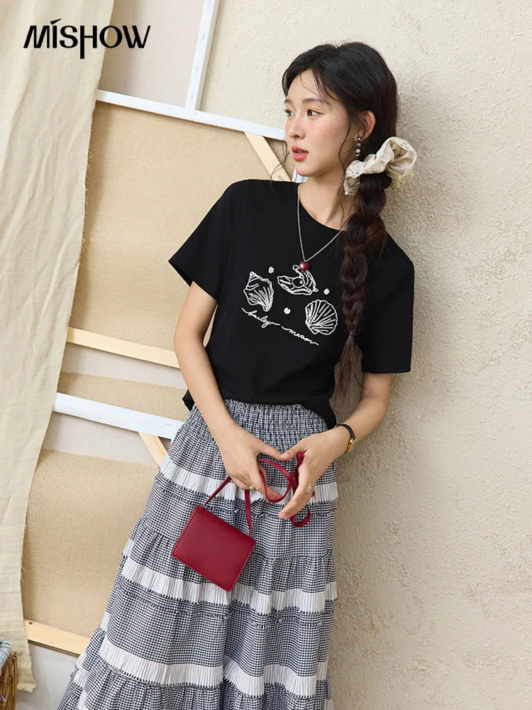 Mishow Shell Embroidered Round Neck Tee MXE34T0570