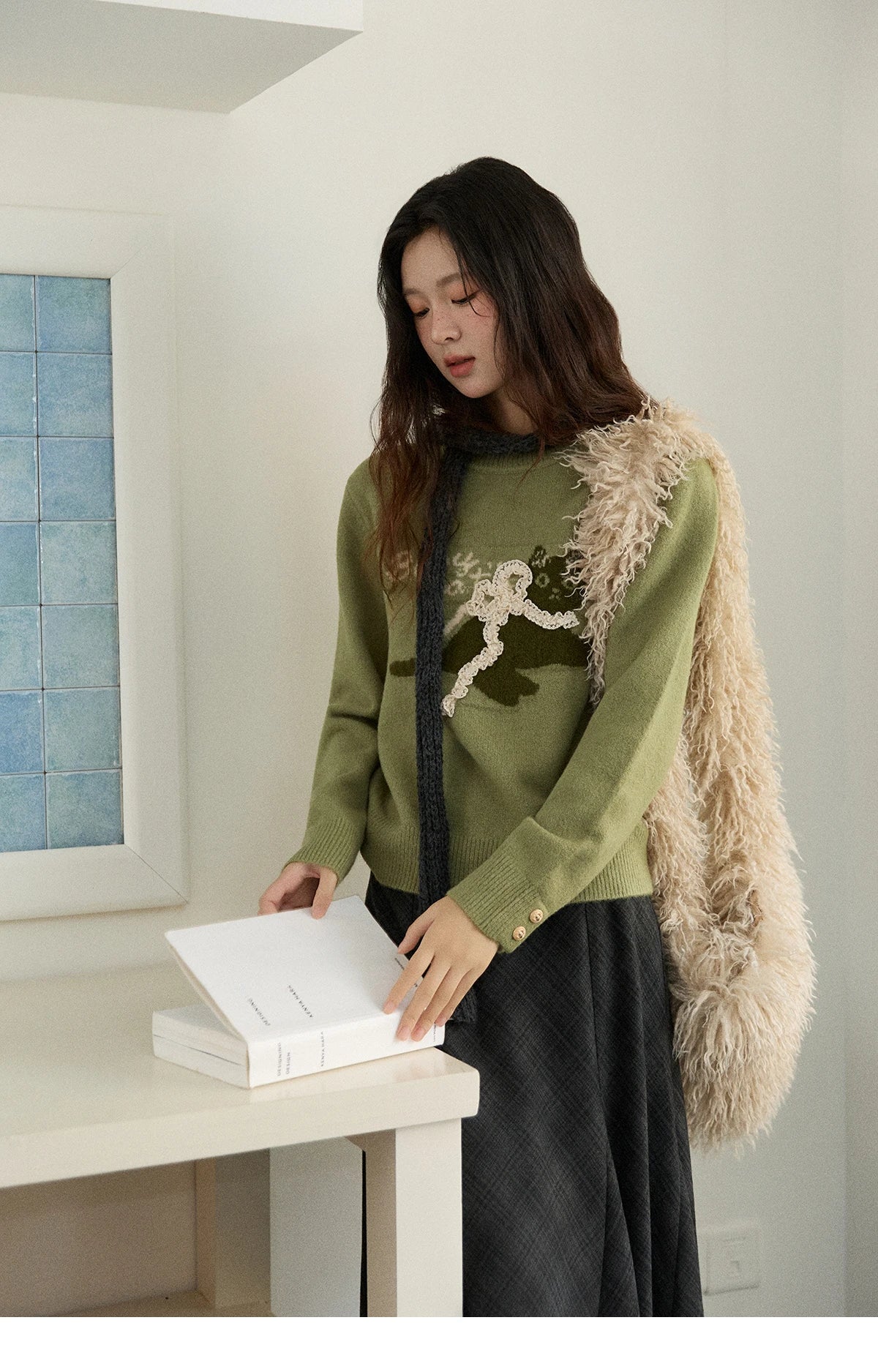 Mishow Cat Jacquard Three-Dimensional Bow Pullover MXE86Z2750