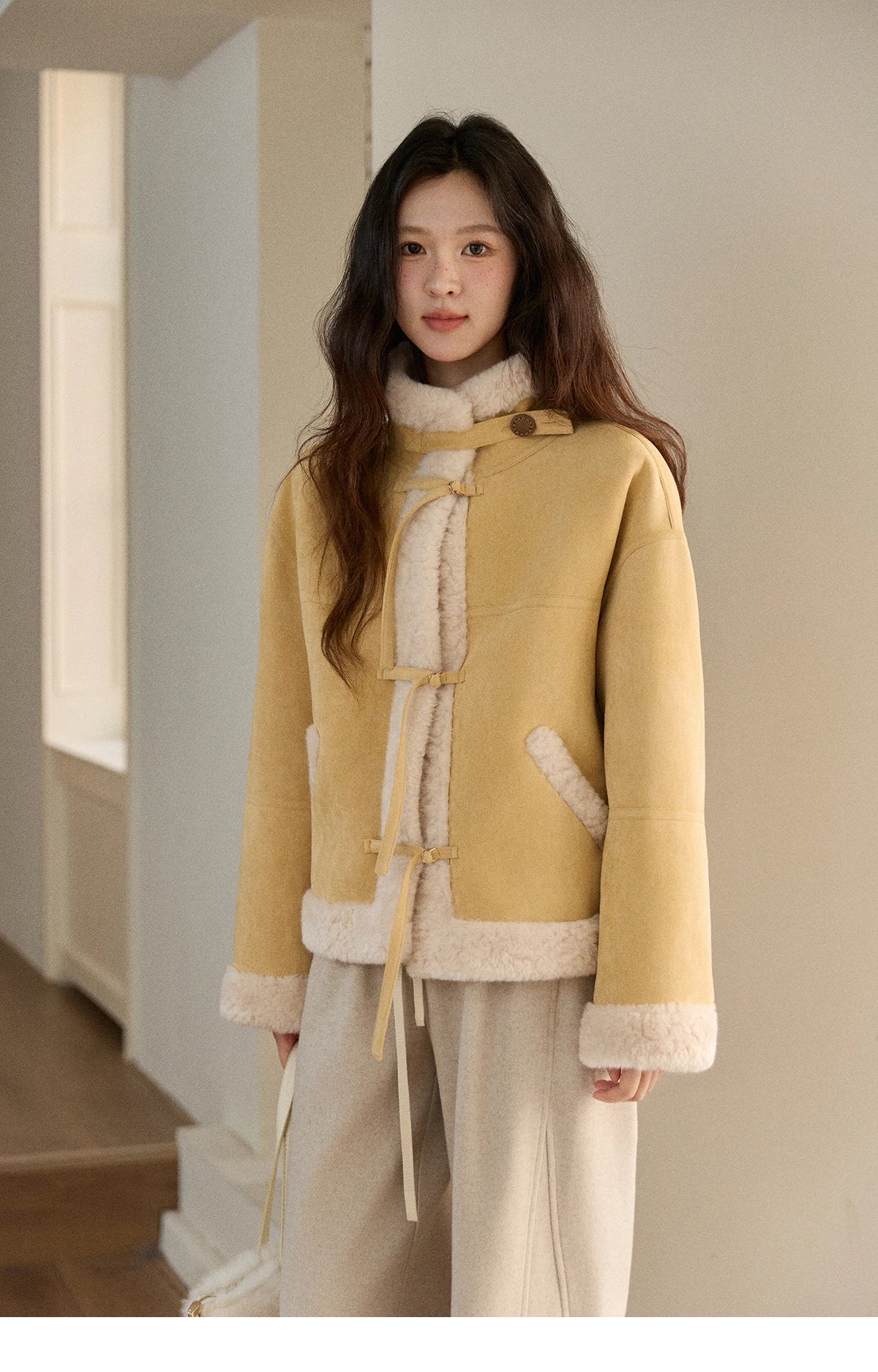 MISHOW Yellow Suede Fur Collar Short Coat Single-Breasted MXE89W0897