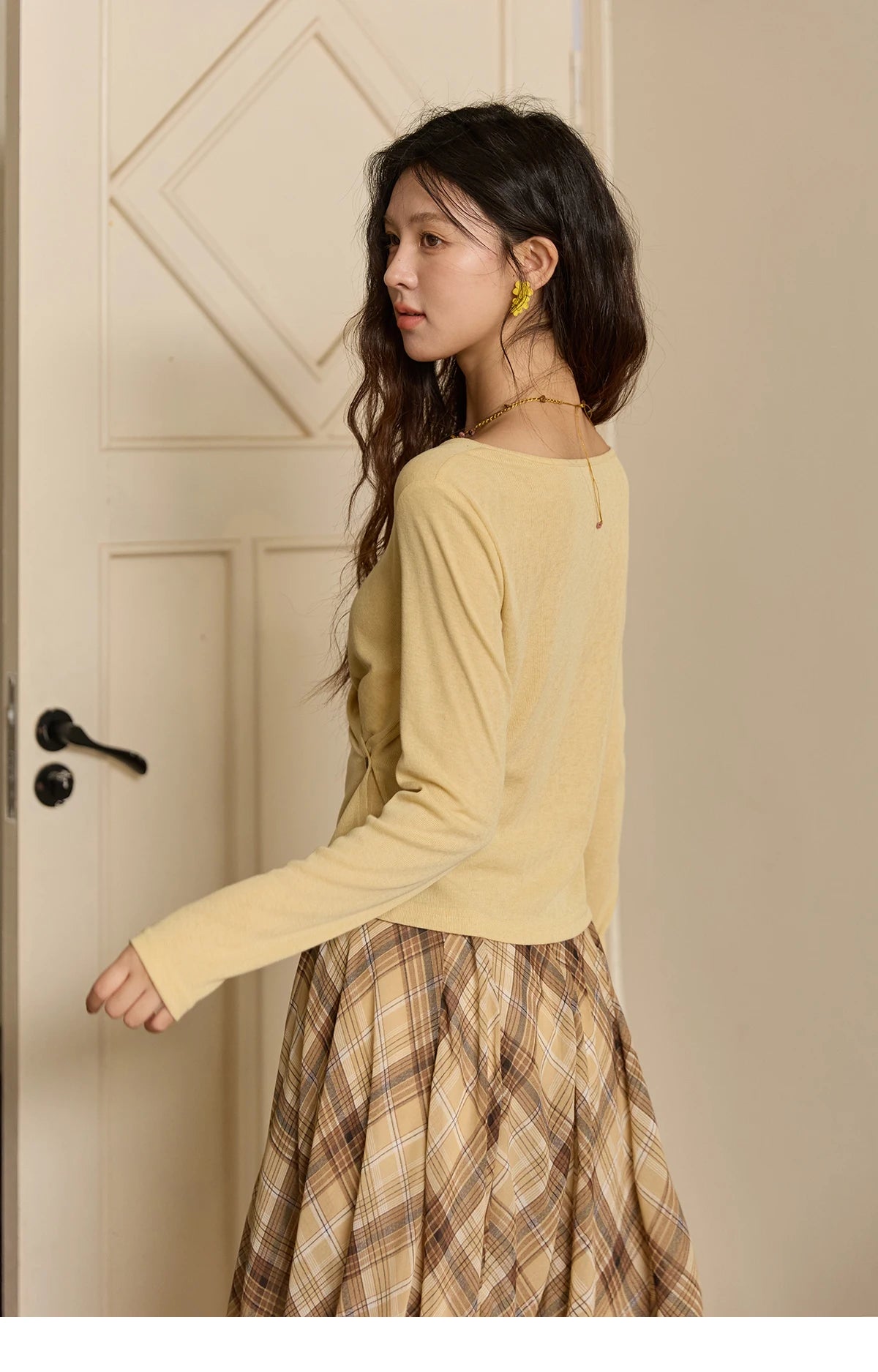 Mishow Cross Wrap Waist Defining Knit Top MXE43Z1344