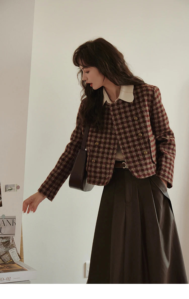 Mishow Vintage French Crop Plaid Woolen Top MXC48W0175