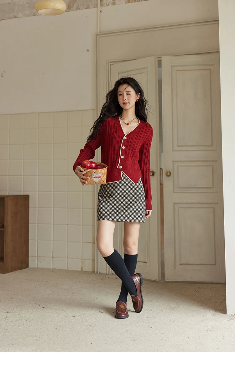 Mishow French Gentle V-Neck Color Clash Cardigan MXD34Z0925