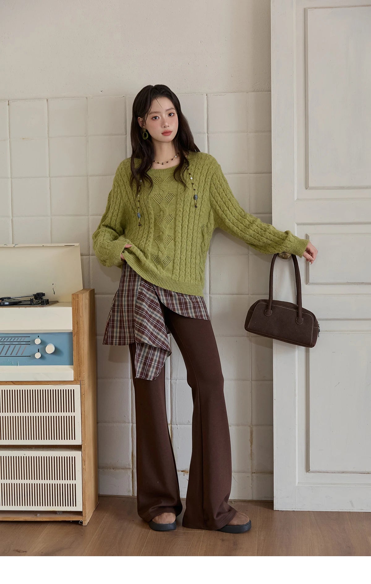Mishow Green Retro Twisted Rope Hollow Pullover MXE49Z2520