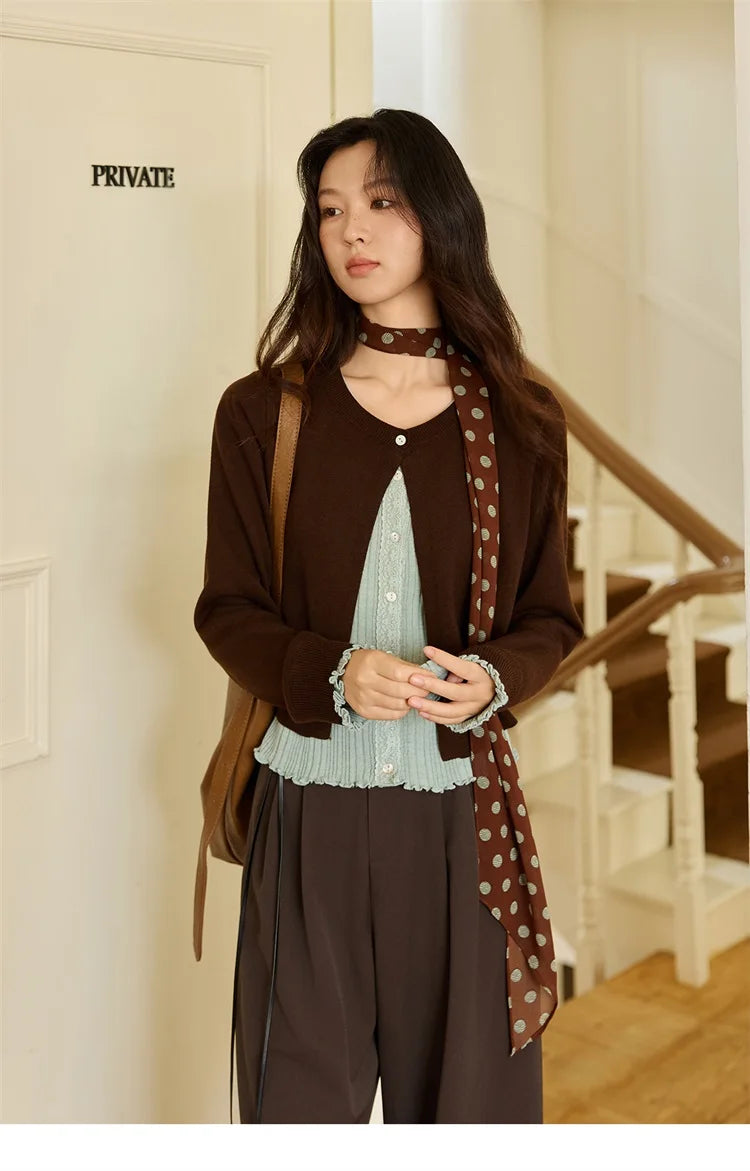 Mishow Retro Fake 2-Piece Color-Blocked Lace Trim Pullover MXE46Z2545