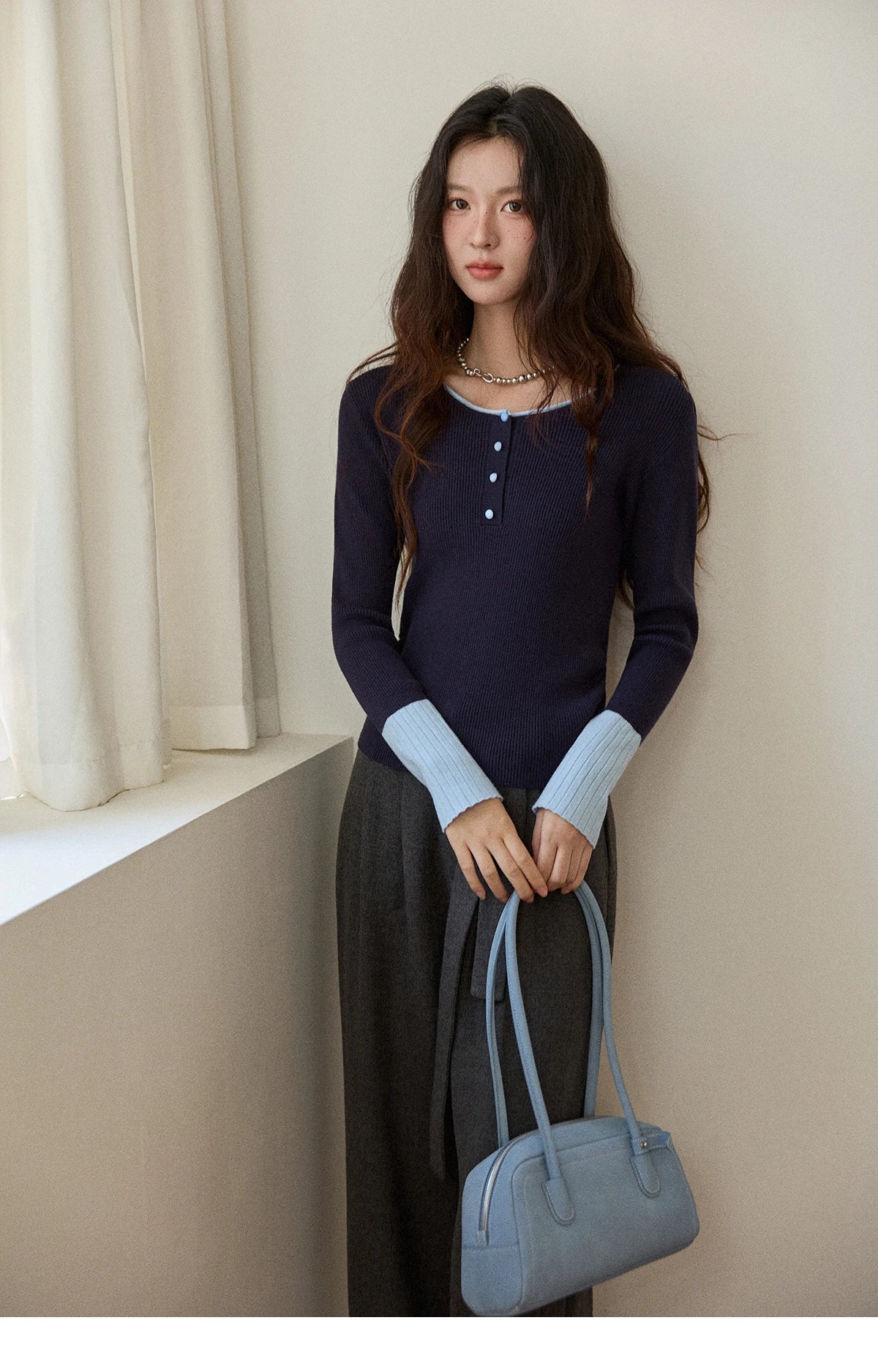 Mishow Retro Contrast Color Crew Neck Sweater MXE89Z2639