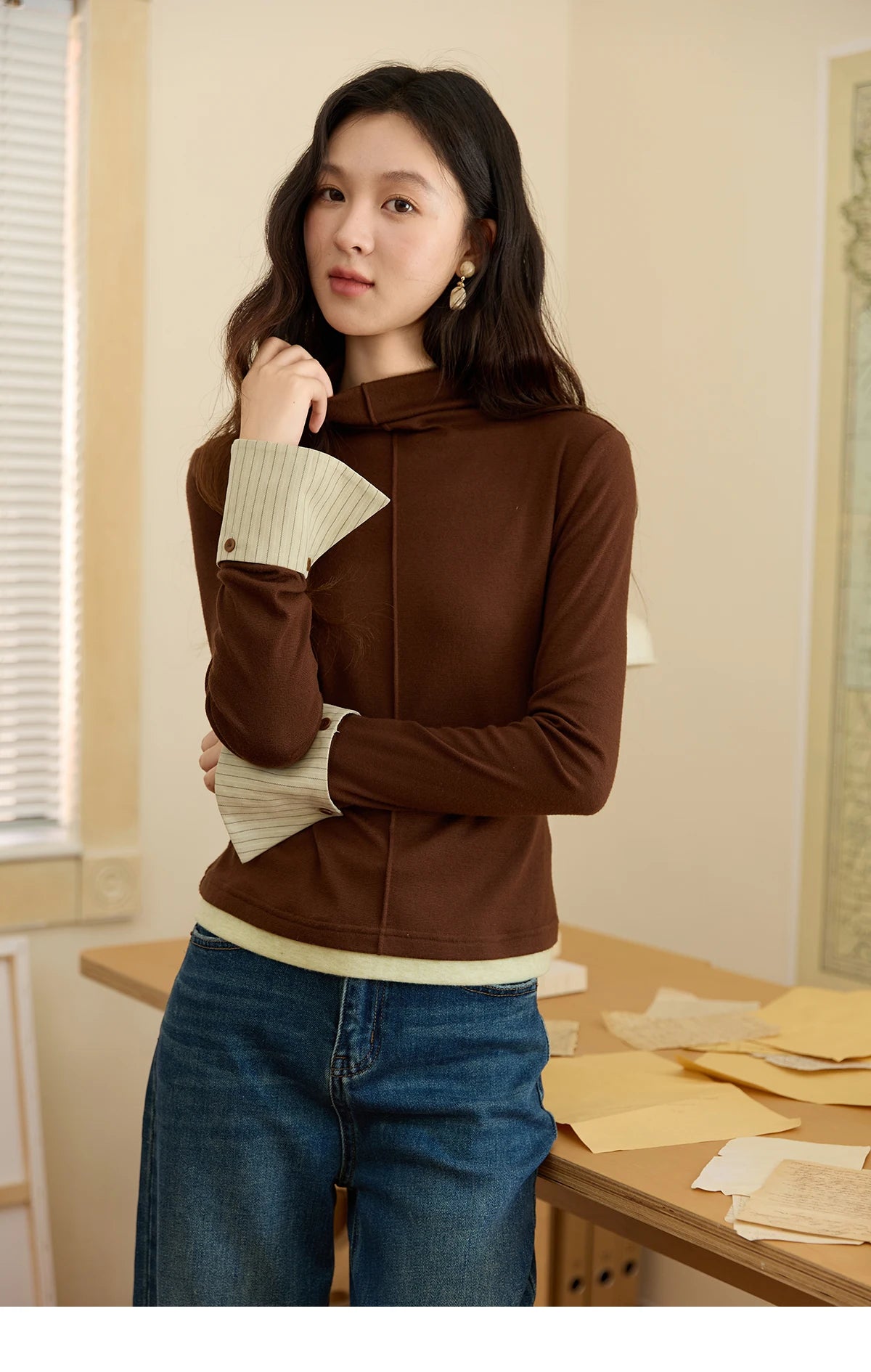Mishow Apricot Stand Collar Slim Top with Detachable Cuffs MXE49Z2532
