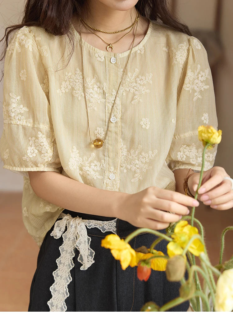 MISHOW French Retro Embroidered Floral Blouse Round Neck Puff Sleeve MXE36X1874