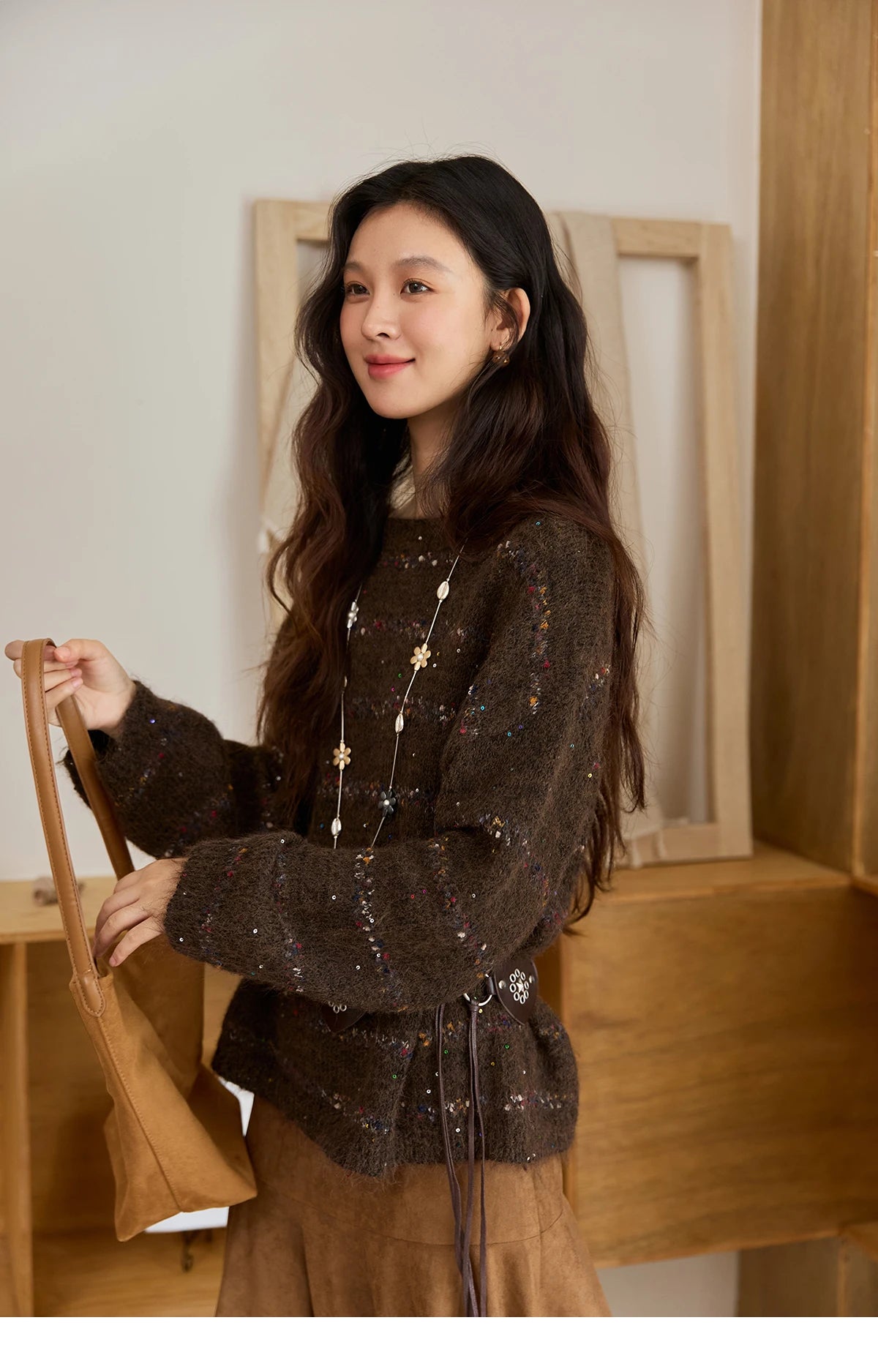 Mishow Brown Chrysanthemum Yarn Round Neck Sweater MXE47Z2574