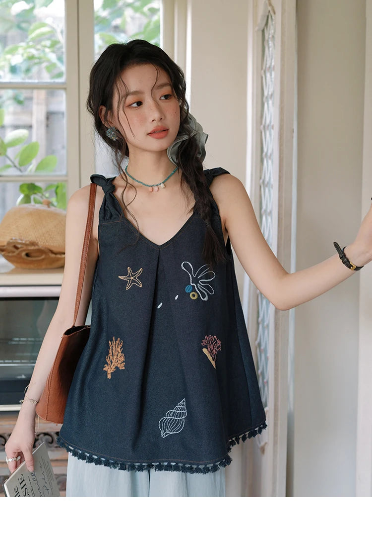 Mishow Embroidery Lace Tassel Denim Vest MXE37X1860