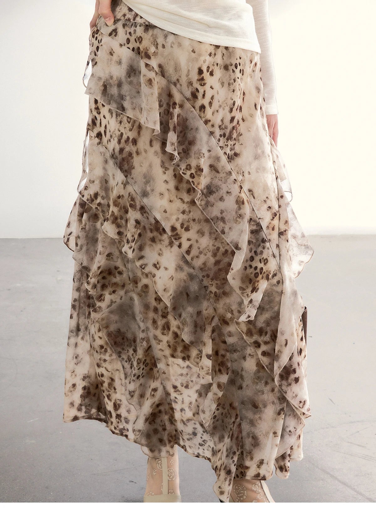 MISHOW Leopard Print Maxi Skirt Ruffled Chiffon Elastic Waist MXF108B0772