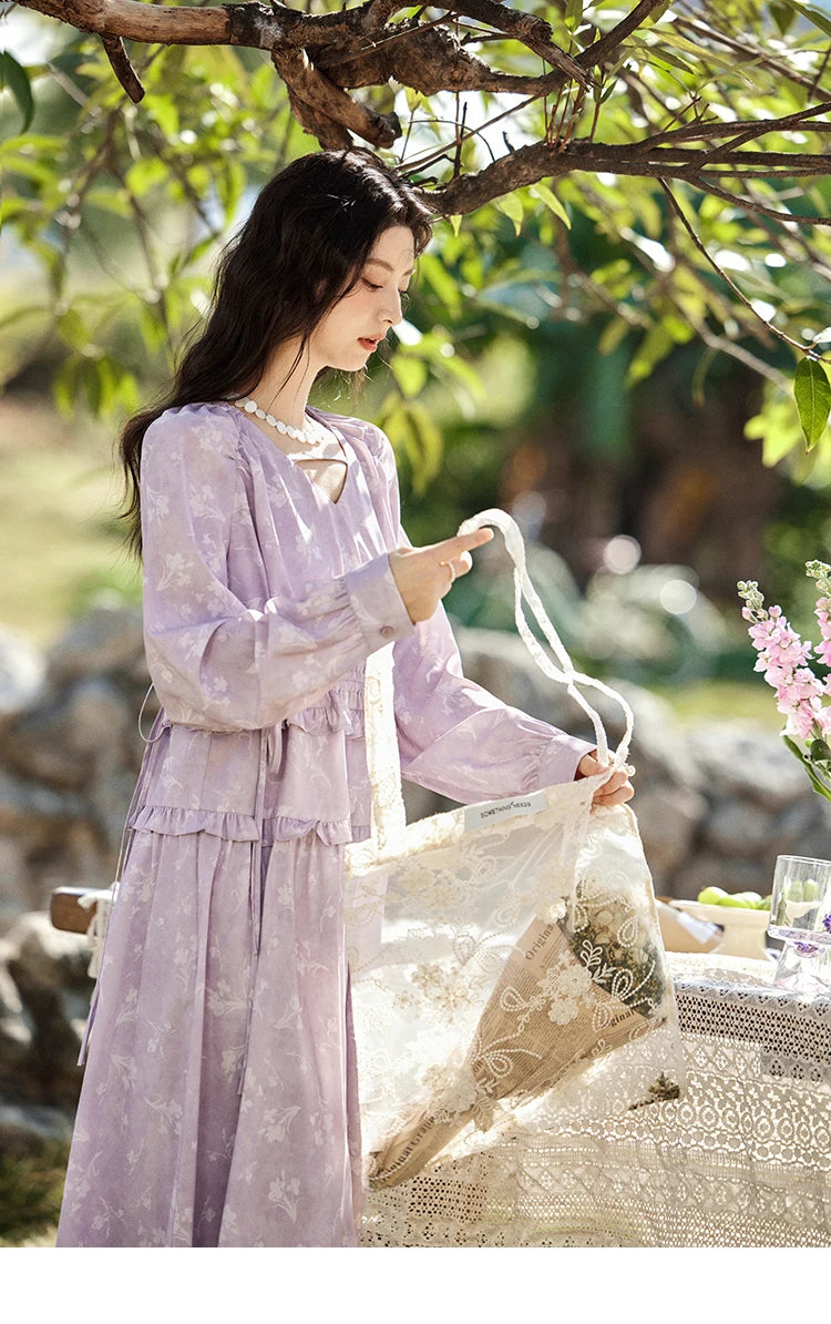 Mishow Black Fungus Edge Floral Lace-Up Cake Dress MXE13L2101
