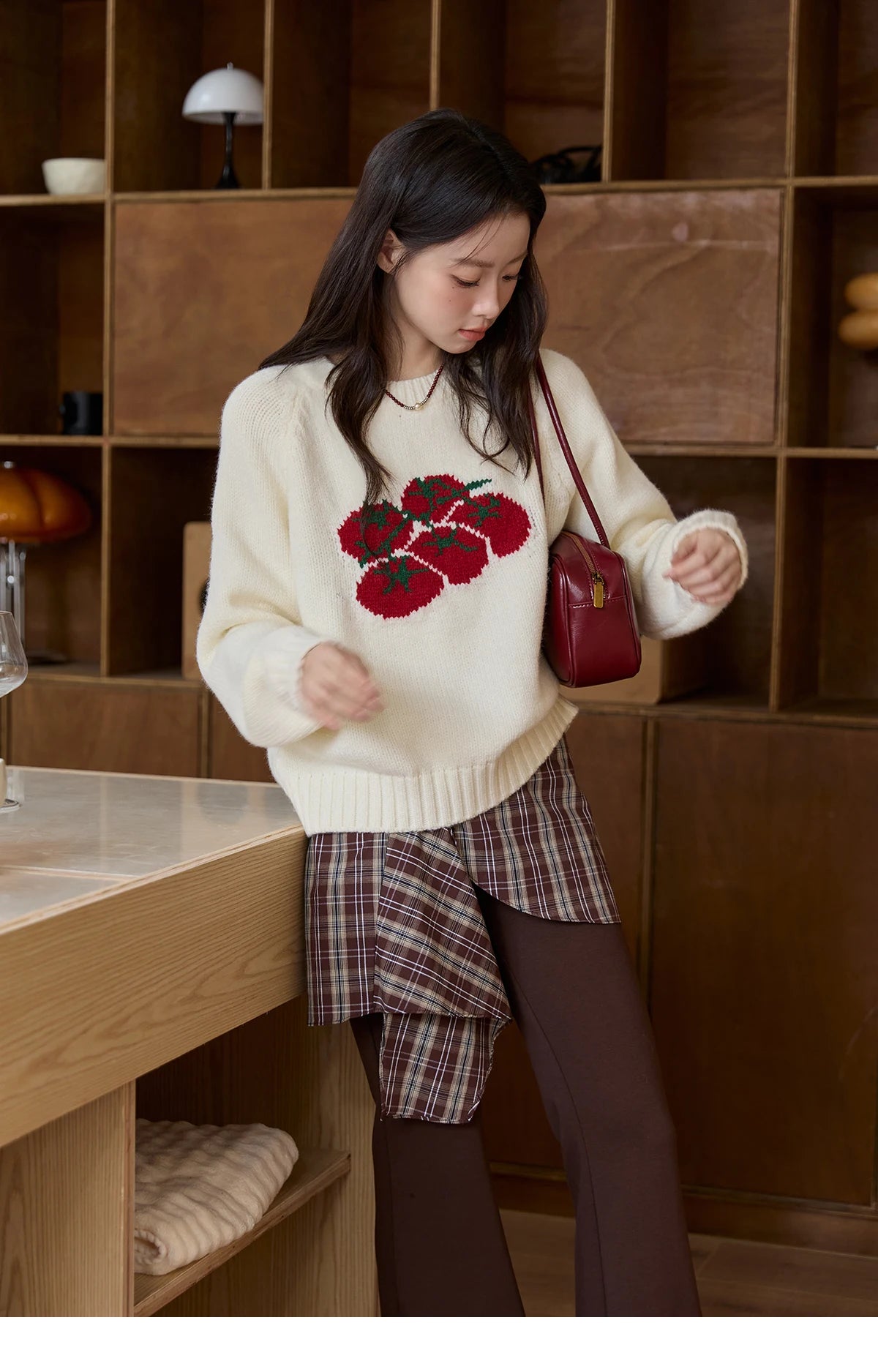 Mishow Off-White Tomato Jacquard Loose Pullover MXE51Z2692