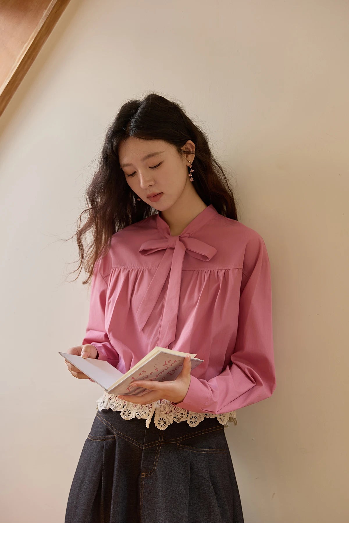 MISHOW Rose Red Stand Collar Shirt Bow Tie Hem Lace MXE43C2380