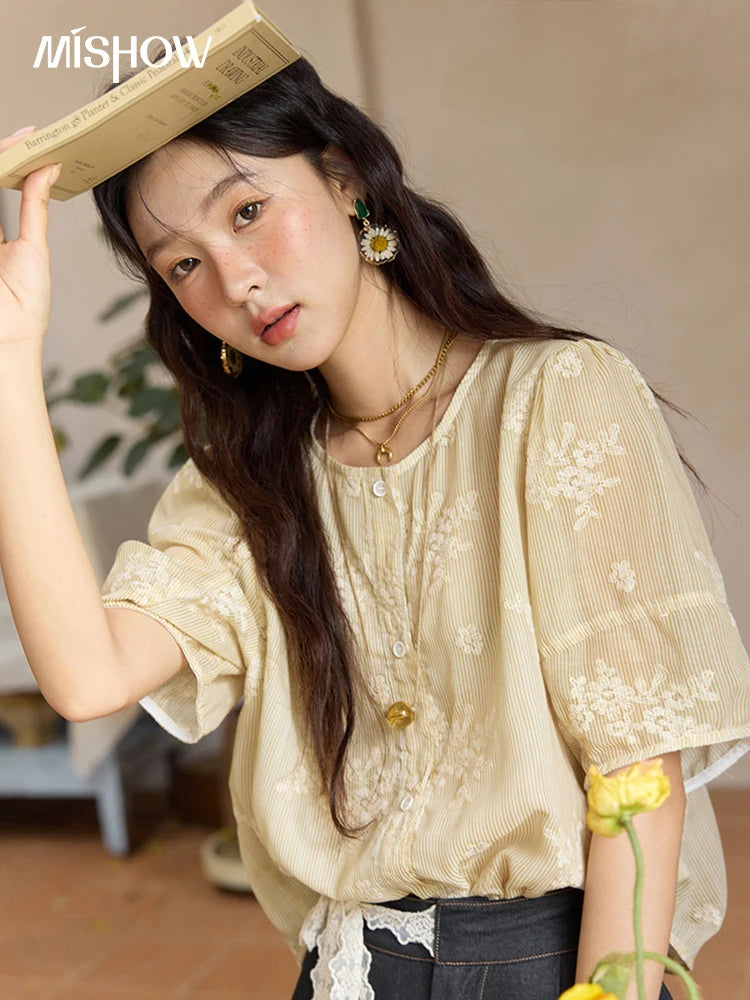 MISHOW French Retro Embroidered Floral Blouse Round Neck Puff Sleeve MXE36X1874