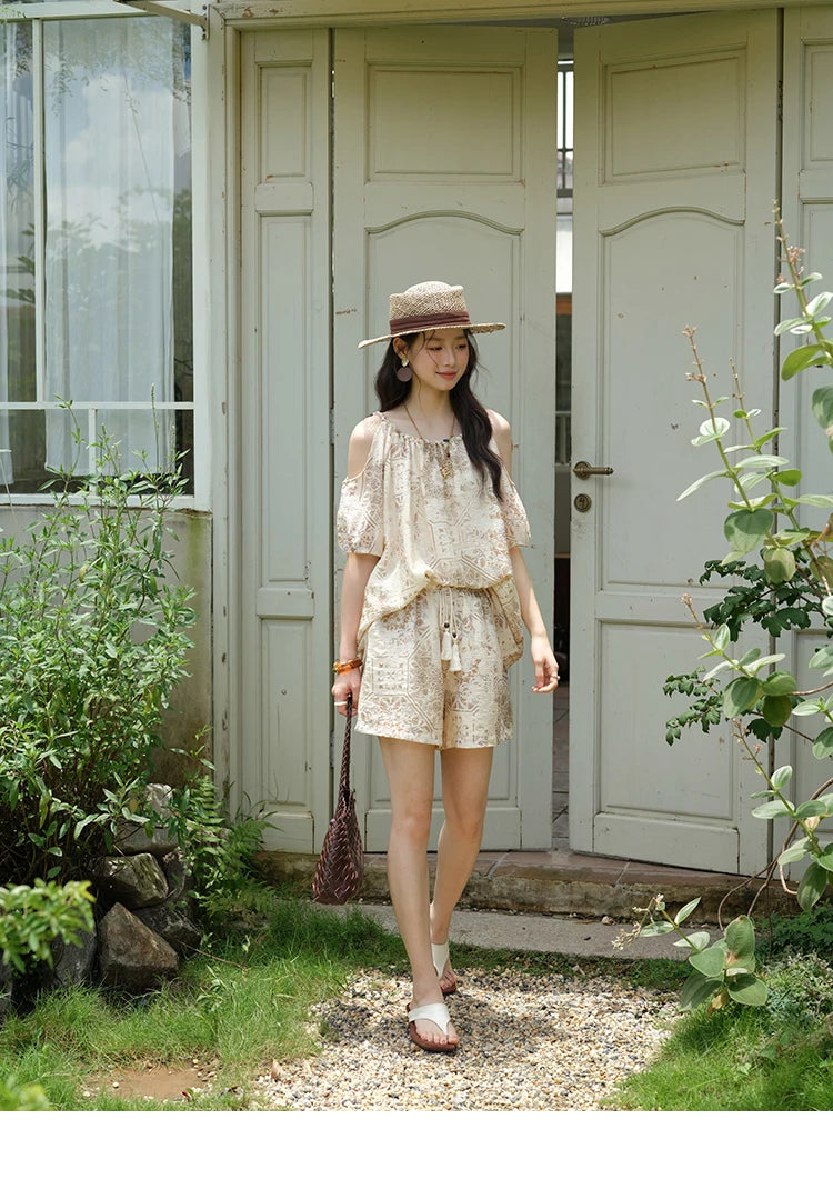 Mishow Bohemian Print Top & Beaded Tassel Drawstring Shorts Set MXE39T0723
