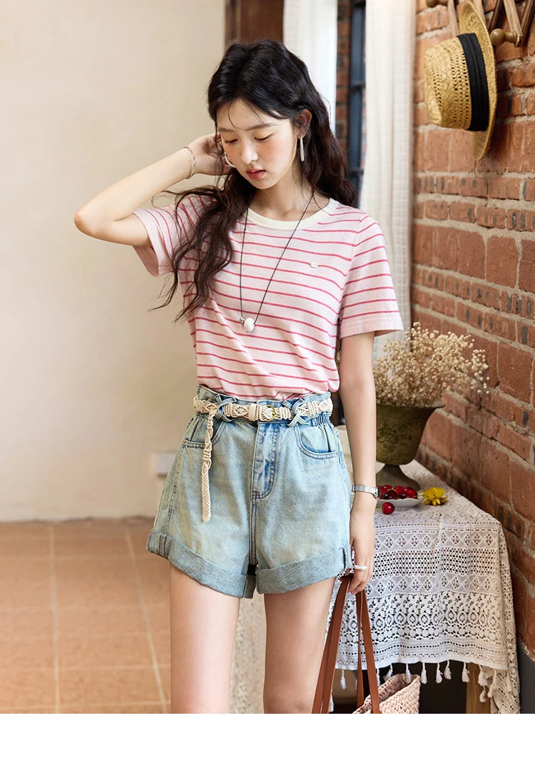 Mishow Retro Light Blue Washed Wide Leg Denim Shorts MXE35K0944