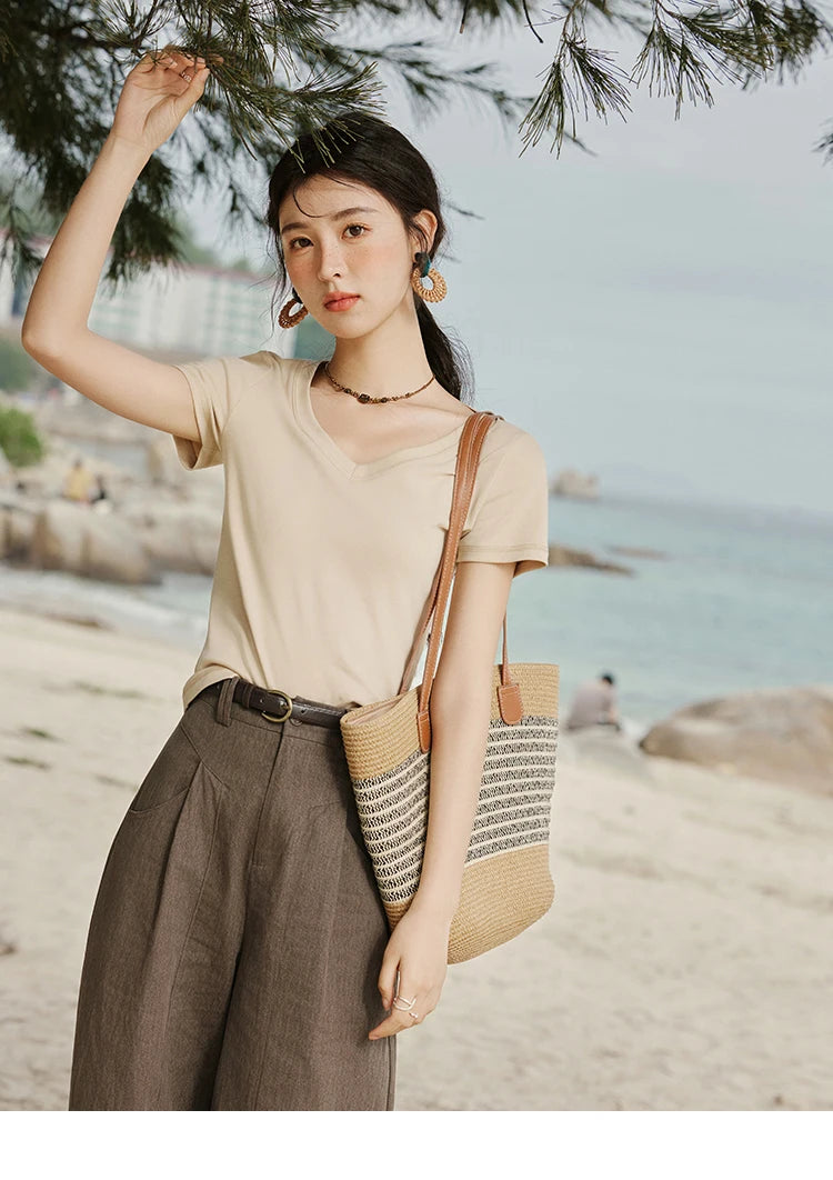 Mishow Solid V-Neck Slim Cotton Tee MXE33T0519