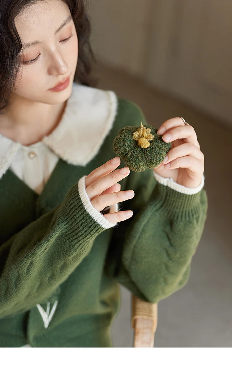 Mishow Three-Dimensional Flowers V-Neck Cardigan MXD36Z0894