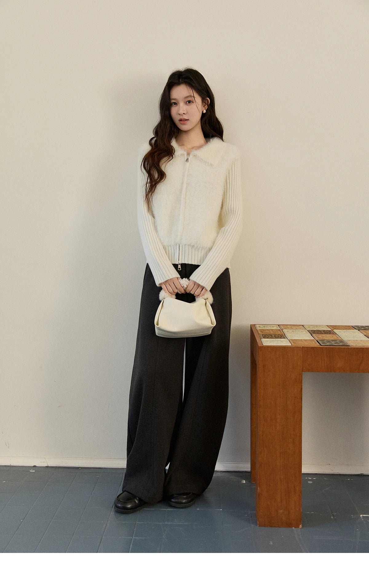 Mishow White Faux Fur Fake Two-Piece Zipper Cardigan MXE94Z2992