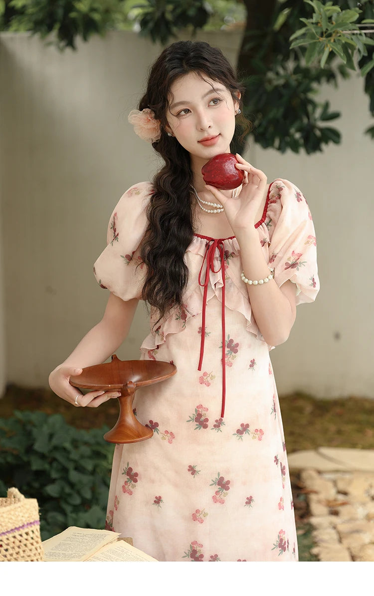 MISHOW Korean Floral Bubble Sleeve Lace-Up Dress MXD31L1924
