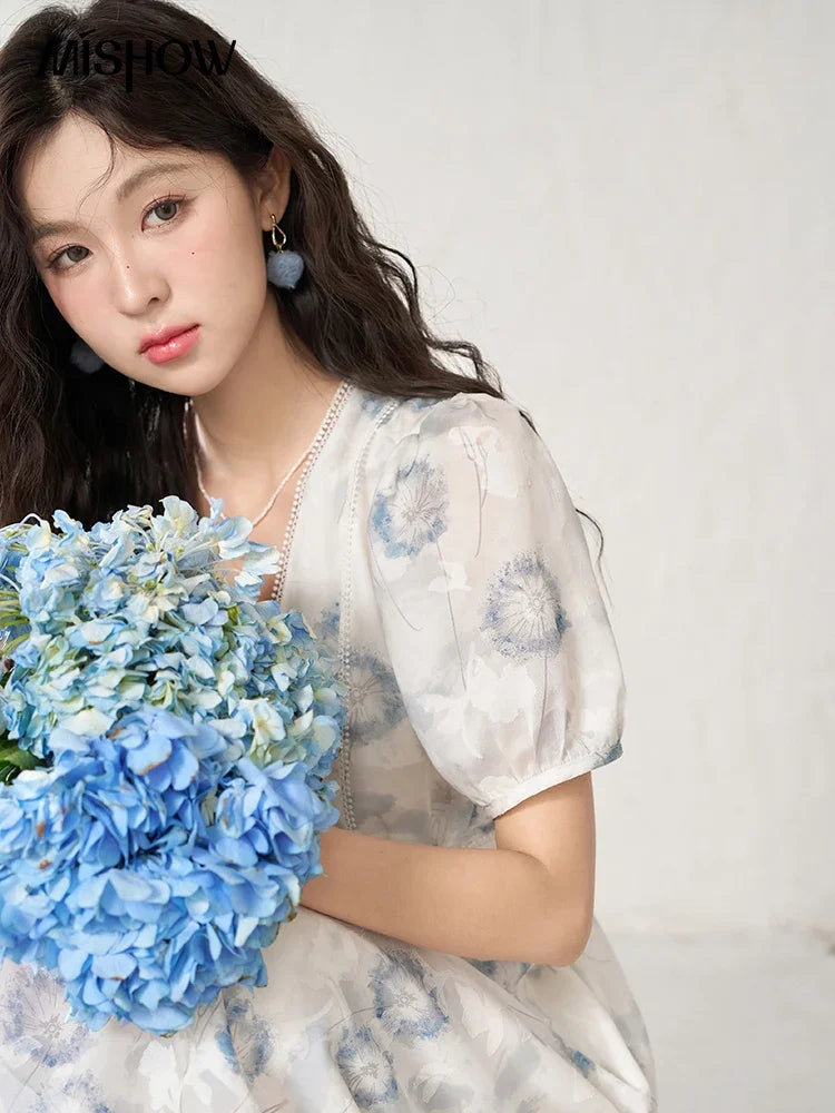 Mishow Taraxacum Print V-Neck Puff Sleeve Dress MXC39L1555