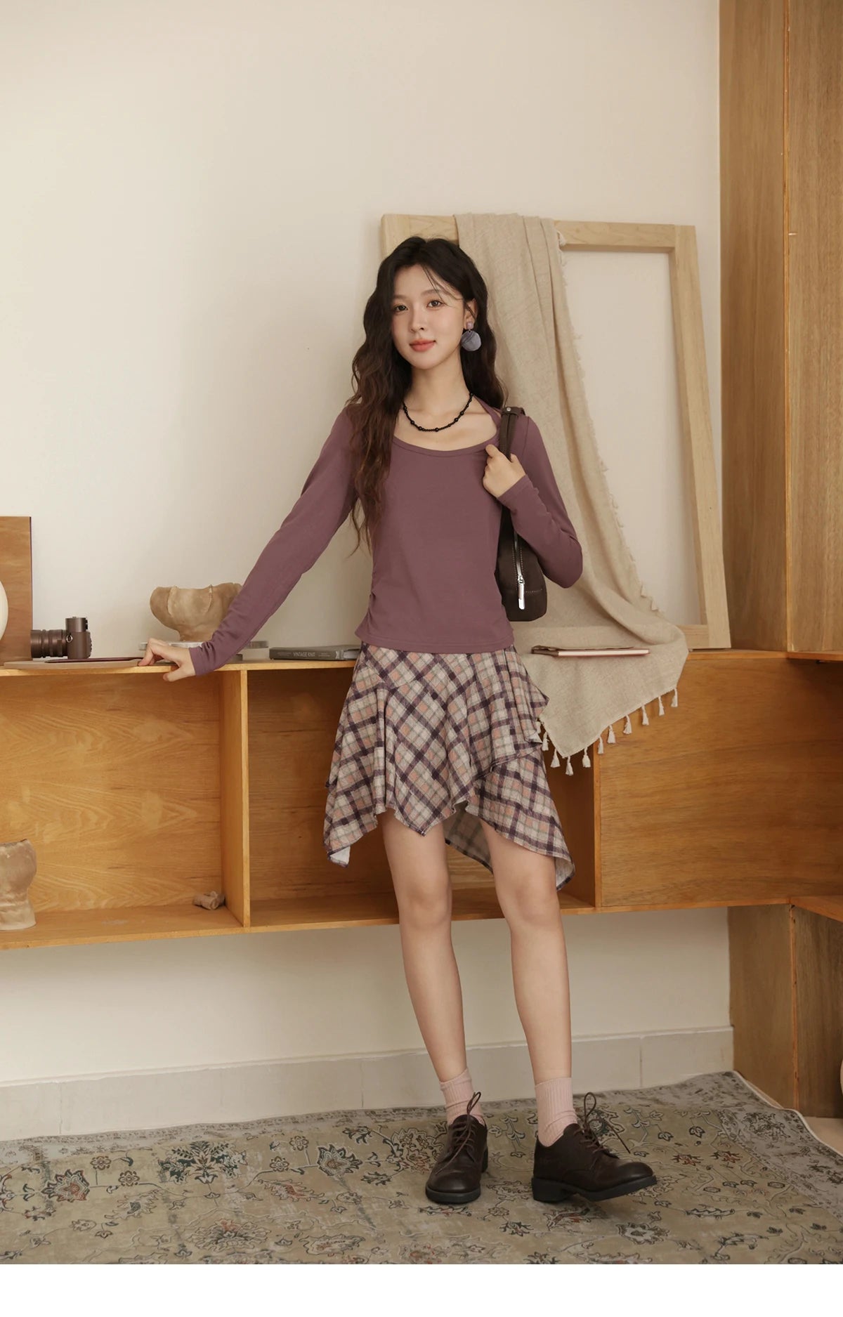 Mishow Hanging Neck Strap Pleated Waist Top MXE42T0720