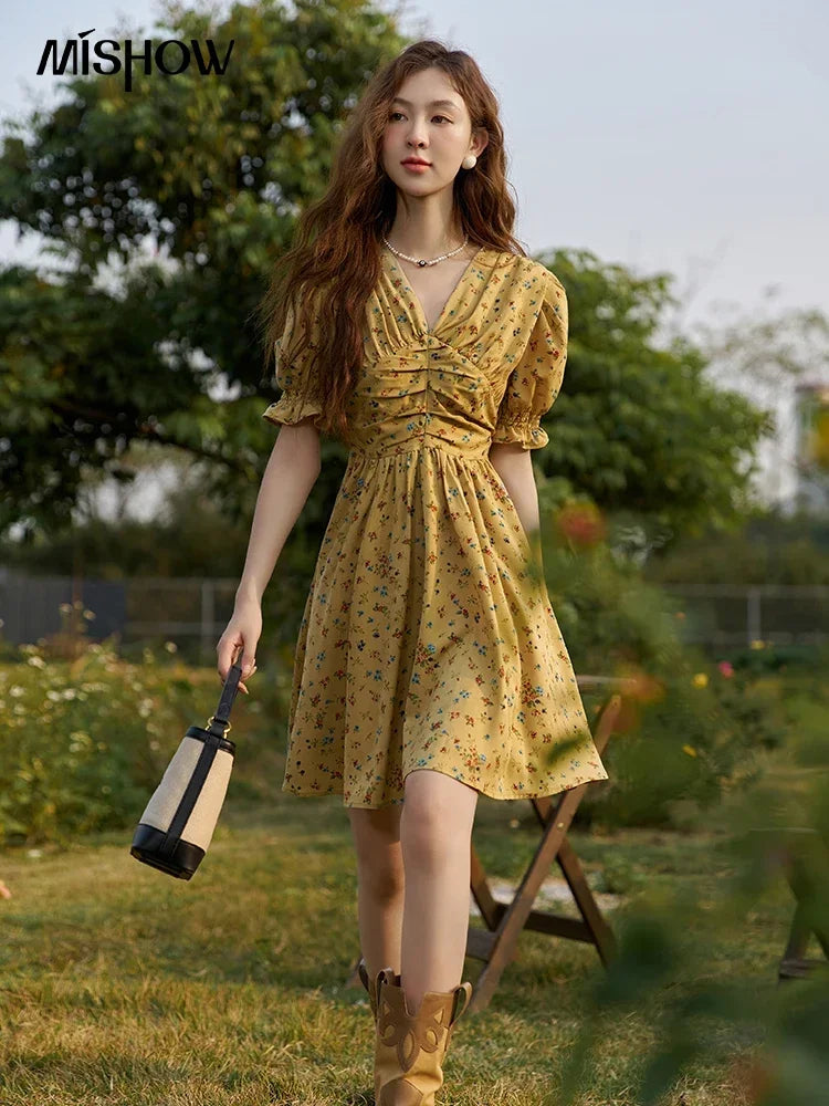 Mishow Retro Puff Sleeve V-Neck Shirring Dress MXC33L1374