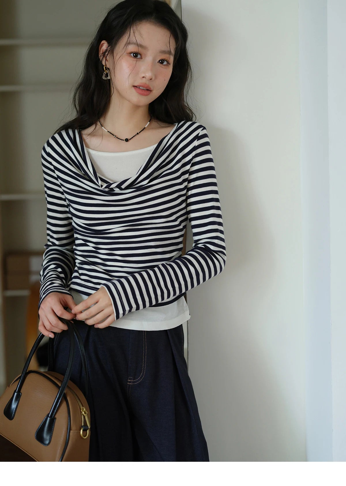 Mishow Multi Colored Fake Two-Piece Swinging Collar Sweater MXE42Z1341