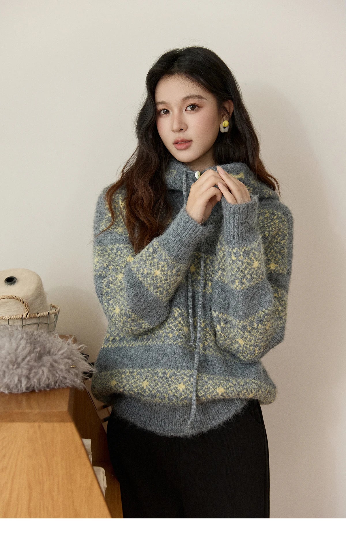Mishow Fair Isle Removable Hood Sweater MXE94Z2979