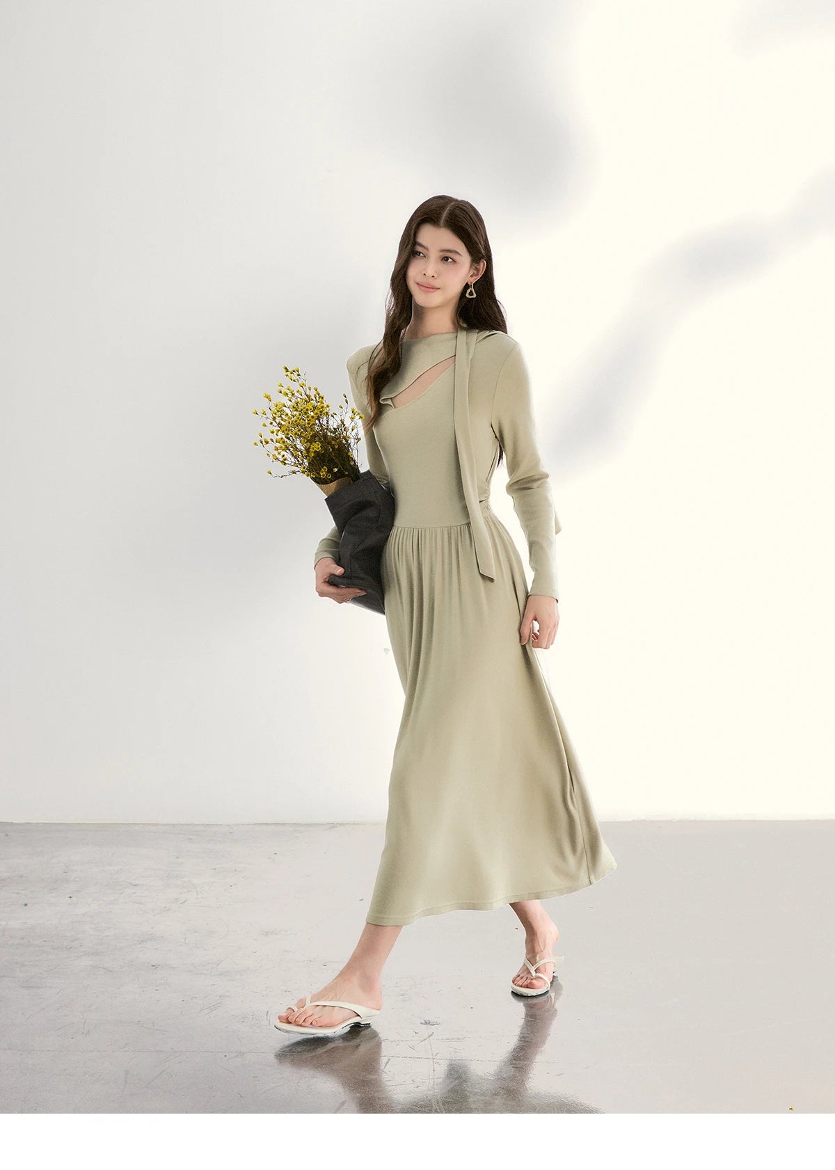 Mishow Light Green Cutout Neck Hollow Ribbon Dress MXF13L2556