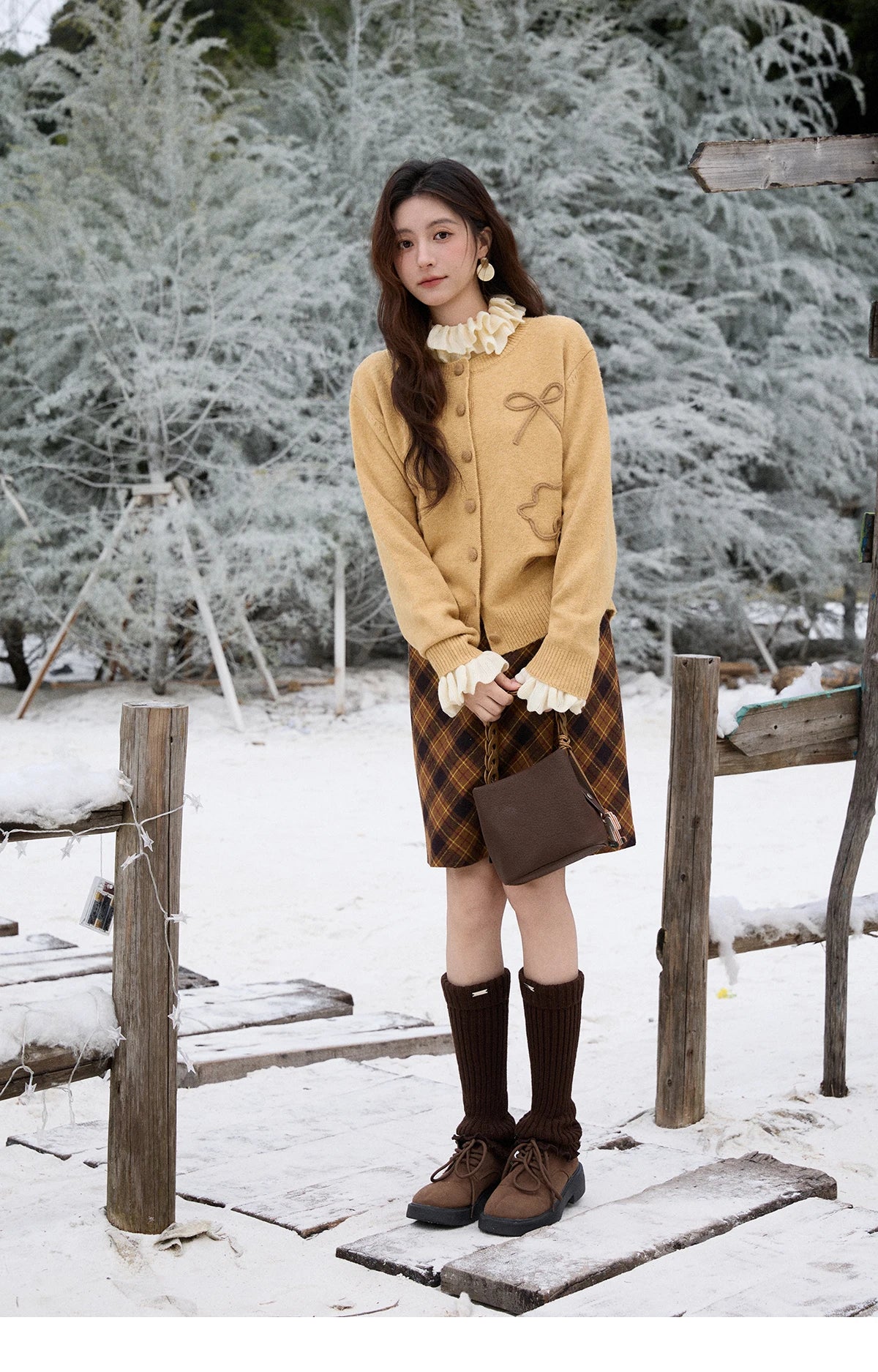 Mishow Retro Plaid Brushed High Waist Warm Skirt MXE91B2457