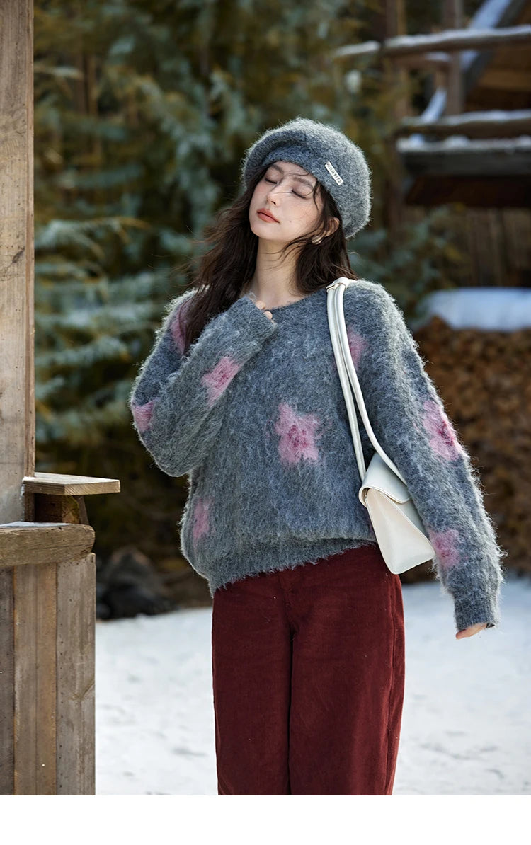 Mishow Wool Yarn Plush Fur Flower O-Neck Pullover MXD56Z1001
