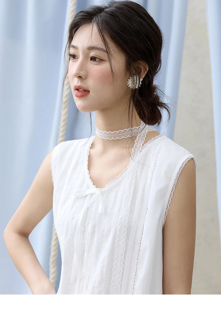 Mishow V-Neck Lace Cake Hem Tank Top MXE31X1779