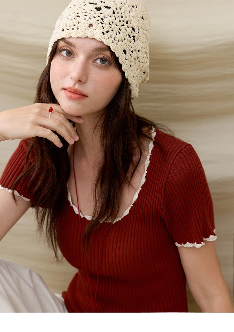 Mishow Office Lady Lace Collar Contrast Hook Top MXE33Z1218