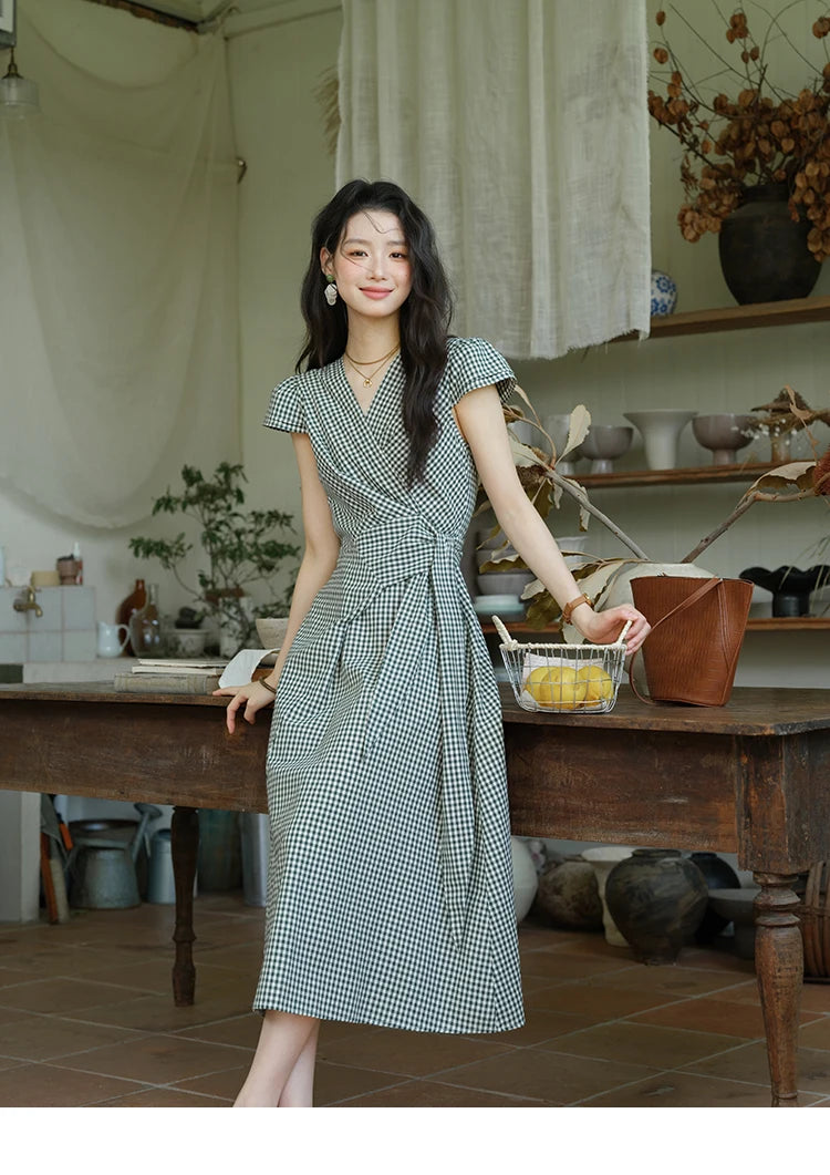 Mishow V-Neck Plaid Waist Cinched Sash Dress MXE39L2410