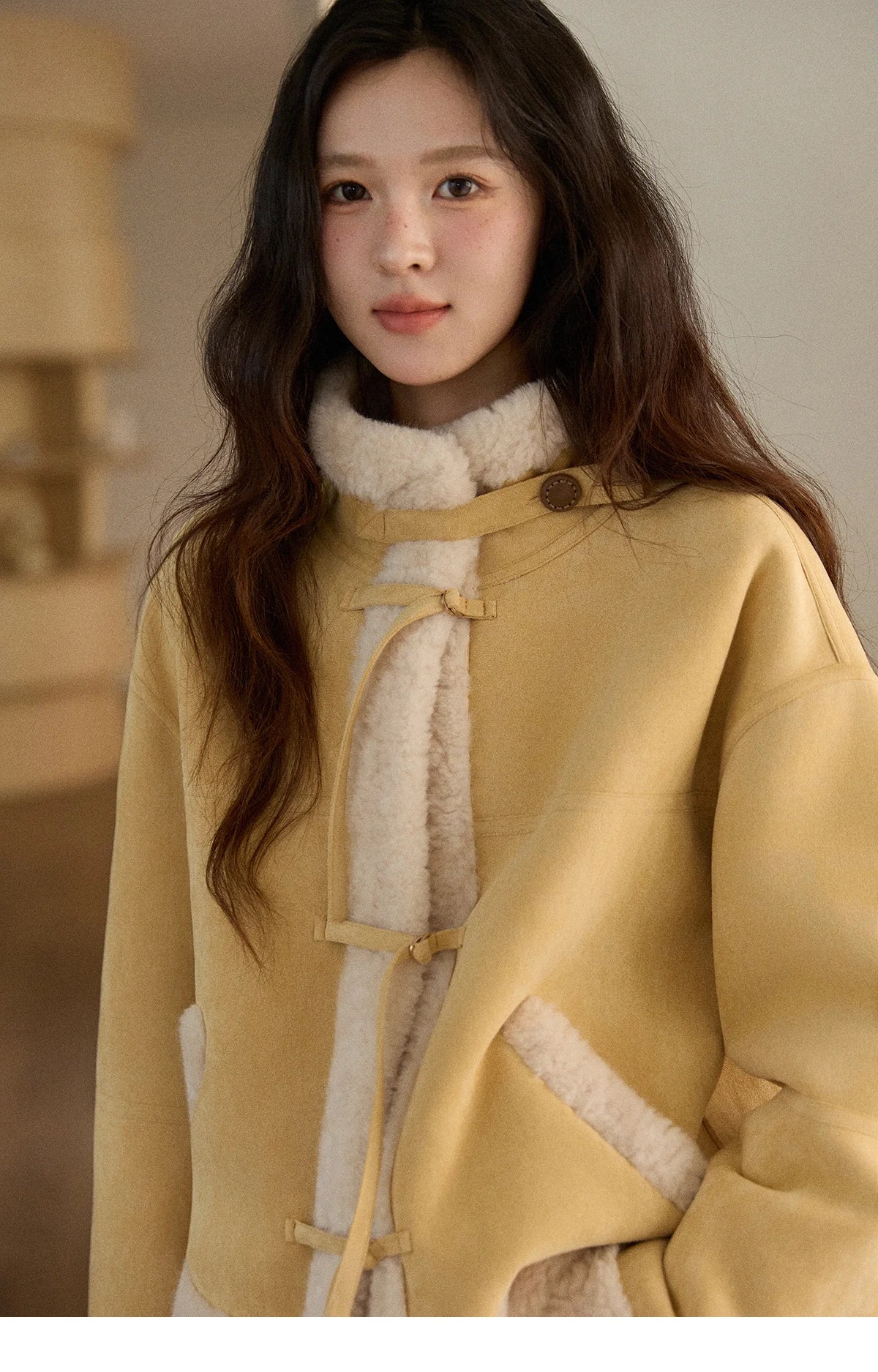 MISHOW Yellow Suede Fur Collar Short Coat Single-Breasted MXE89W0897