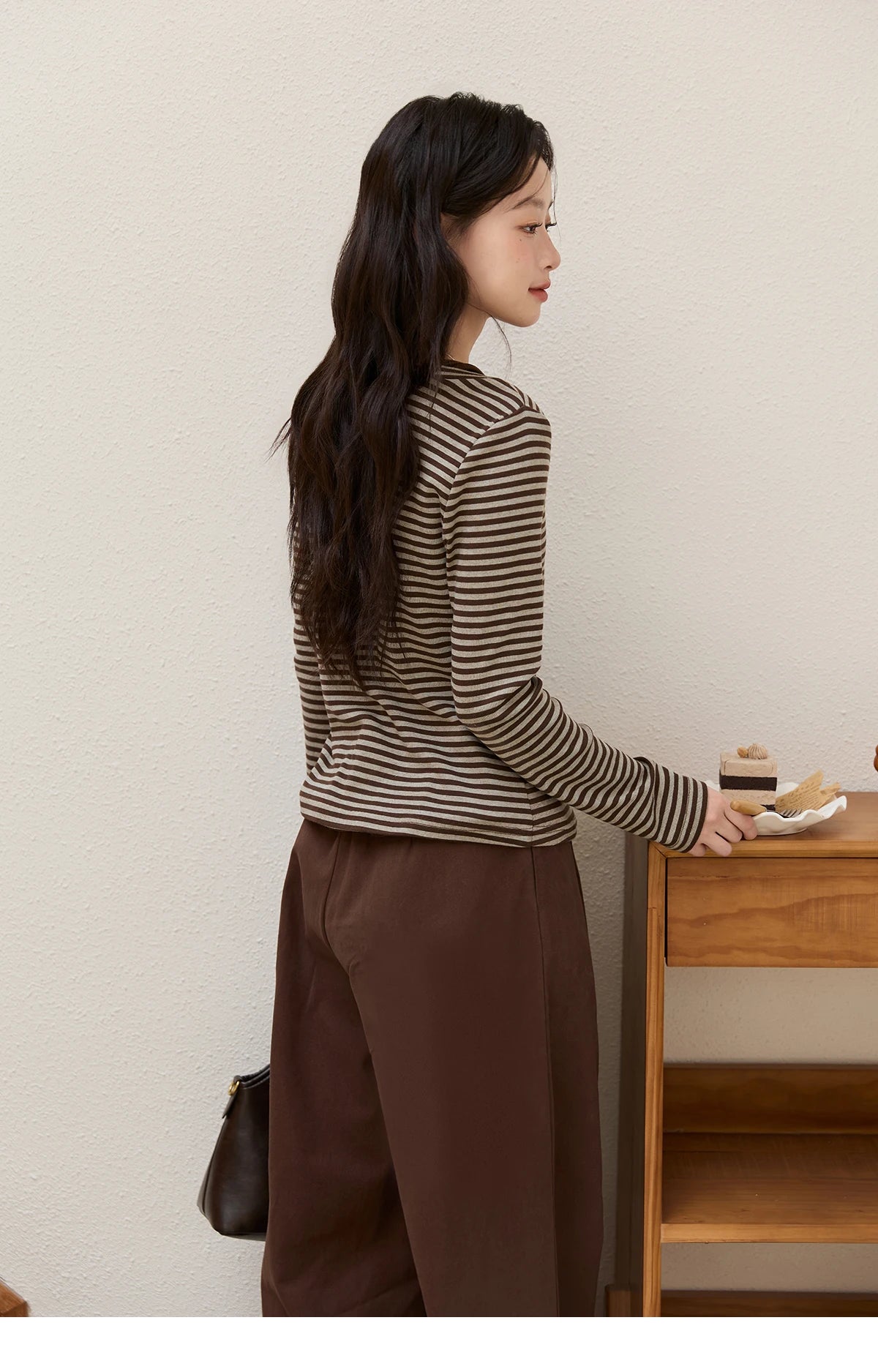 Mishow Retro Fake Two-Piece Striped Top MXE51Z2555