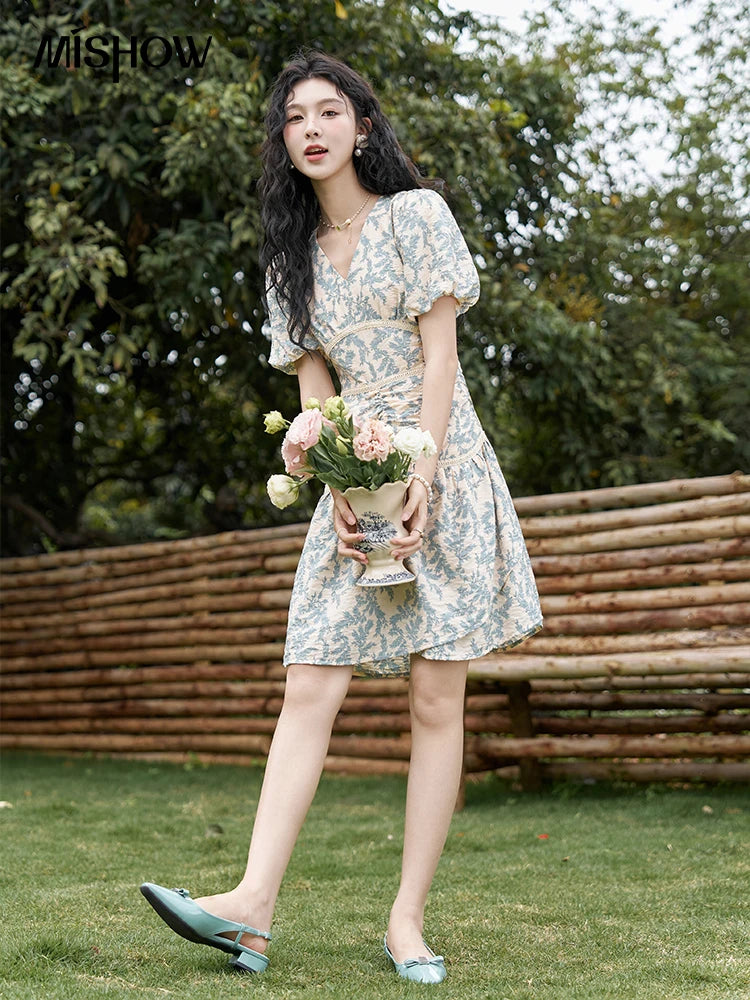 Mishow French Vintage Bubble Sleeve Lace Dress MXD24L1730