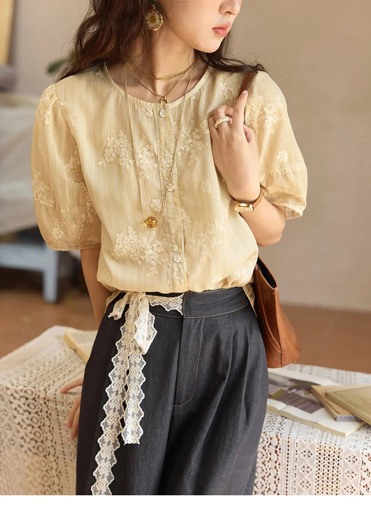 MISHOW French Retro Embroidered Floral Blouse Round Neck Puff Sleeve MXE36X1874
